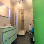 6 Et 4 Adresses A Mi-chemin Entre Le Vieux Port Et L Ile De Re Apartament