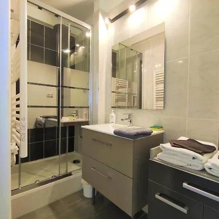 6 Et 4 Adresses A Mi-chemin Entre Le Vieux Port Et L Ile De Re Lejlighed *