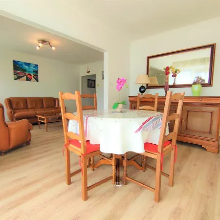 Appartamento 5 Indépendants Situés à Mi-chemin Entre Le Vieux Port Et Le Pont De L île De Ré *