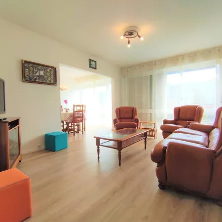 아파트 6 Et 4 Adresses A Mi-chemin Entre Le Vieux Port Et L Ile De Re 라로셸